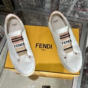 Gorgeous authentic Fendi sneakers !